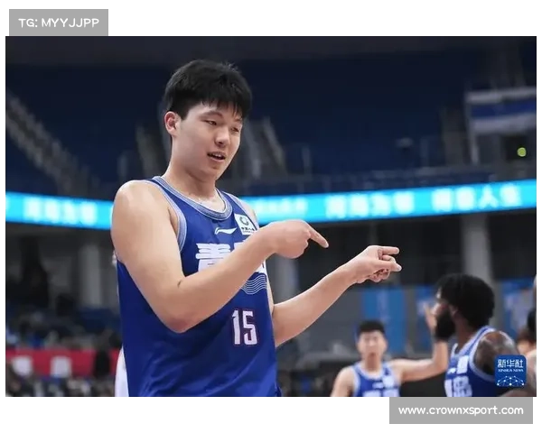 杨瀚森试训开拓者:首次亲密接触,获球队认可,未来或将成为核心力量 杨瀚森试训开拓者:首次亲密接触,获球队认可,未来或将成为核心力量